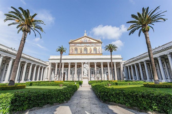 Chauffeured Private Tour of Rome - Piazza Navona and the underground stadium