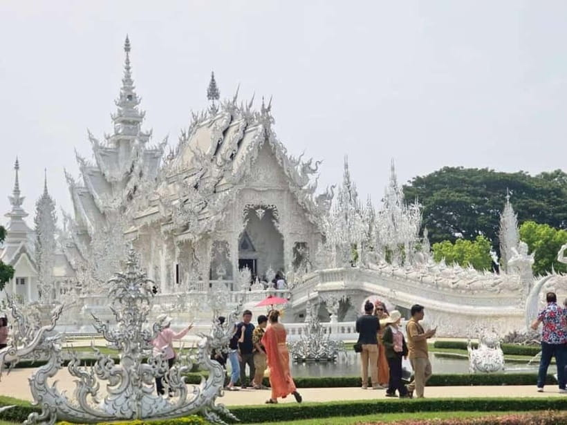 Chiang Rai: Private Tour with Driver and Custom Itinerary - Key points to know before booking