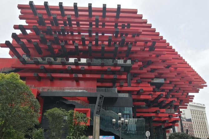 Chongqing Private Car Guided Tour:Must-sees All in One - Lunch at Raffles City Mall