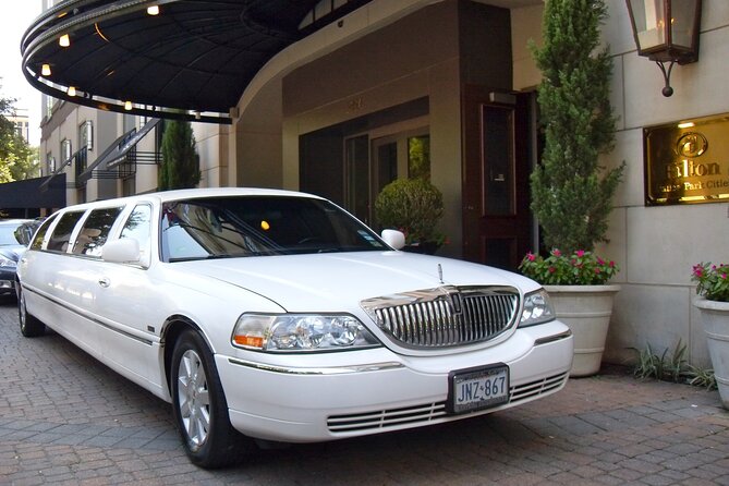 Chowstaw Casino Private Luxury Limousine from Dallas - Pickup names and service details worth noting