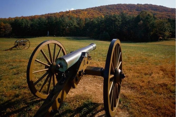 Civil War & Battlegrounds Tour of Atlanta by Private Car Service - Stone Mountain adds scenery and controversy