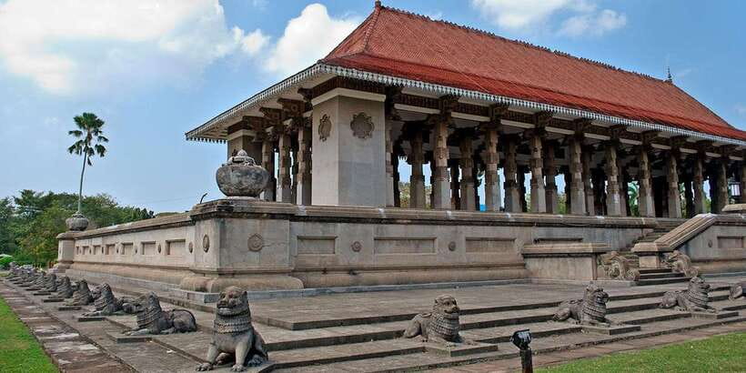 Colombo: city tour on a private car- full day & half day - Lotus Tower and Colombo from above