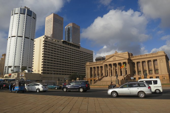 Colombo City Tour with Private Driver - A smart first look at Colombo in half a day