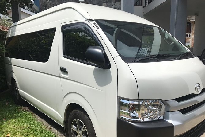 Colombo City Tour with Private Driver - Colonial Fort and the Dutch Hospital