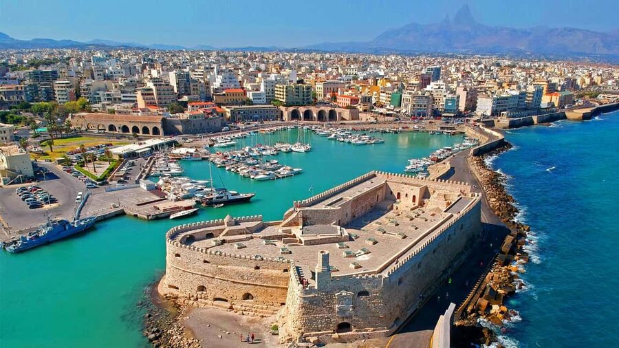 Crete: Private Tour with Classic Mercedes/ Choose a Daytrip - Why the classic Mercedes changes the feel of a Crete day