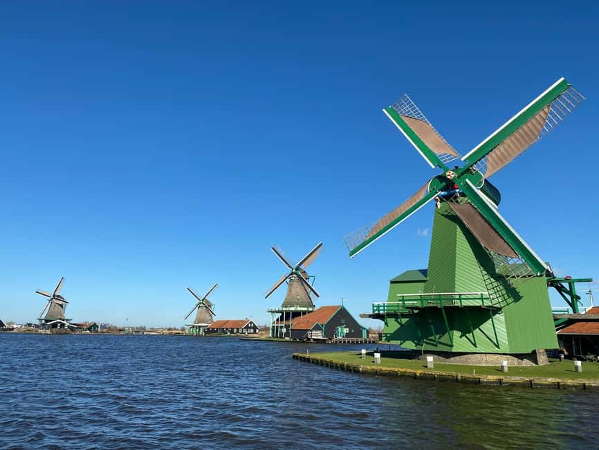 Cruise Terminal Rotterdam: Private Tour by Luxury Van - Kinderdijk and the 19 historic windmills