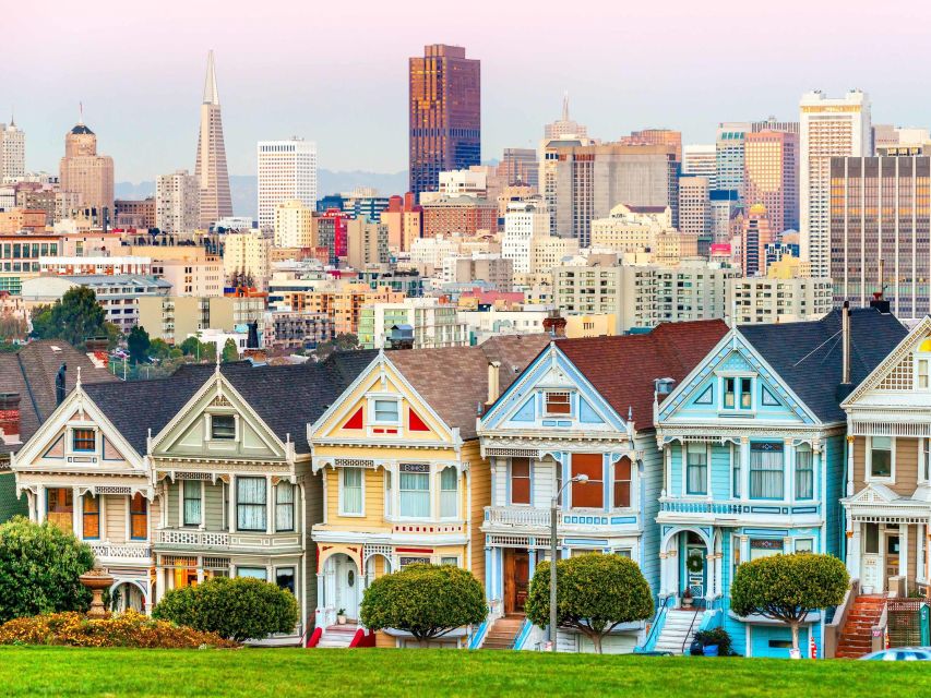 Custom Private Tour in a Luxurious Mercedes - North Beach, Chinatown, and Lombard Street