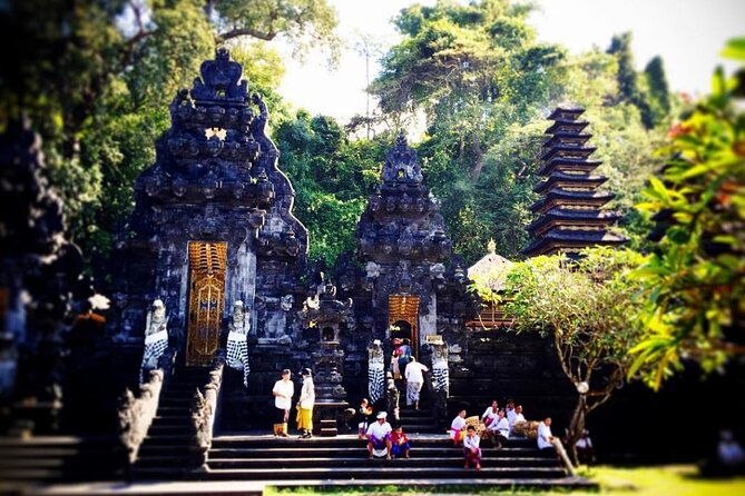 Customizable full-day tour of Bali with private driver - A private Bali day instead of a fixed bus route