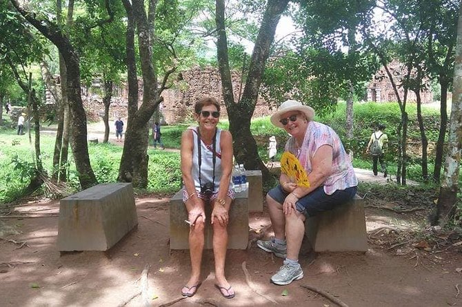 Da Nang Airport or City to Hoi An City or Vice Versa- Private Car - Family travel and baby seats