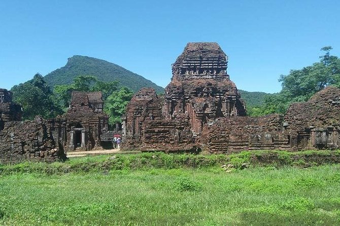Da Nang Airport or City to Hoi An City or Vice Versa- Private Car - The Da Nang pickup and Hoi An arrival