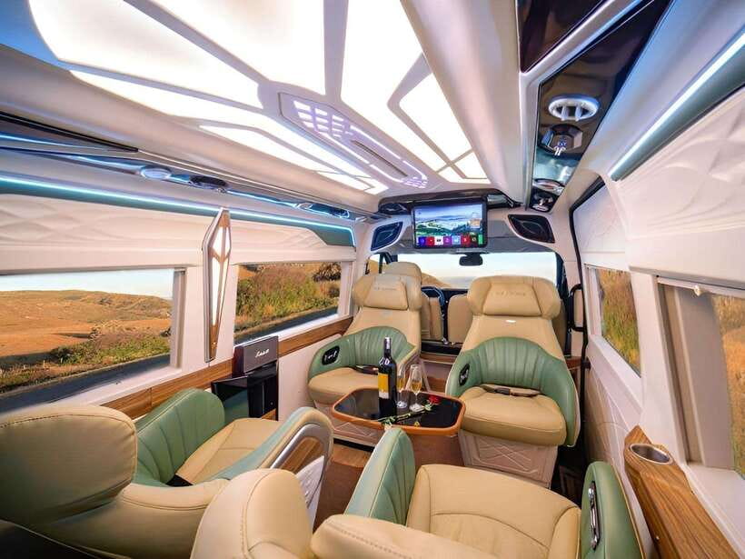 Da Nang: Ba Na Hills and Golden Bridge Limousine Tour - Key points to know before you book
