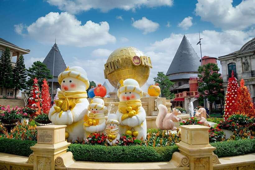 Da Nang: Ba Na Hills and Golden Bridge Limousine Tour - Fantasy Park and the resort atmosphere