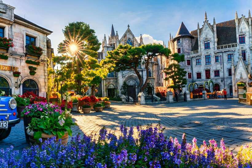 Da Nang: Ba Na Hills and Golden Bridge Limousine Tour - Practical limits and who should skip it