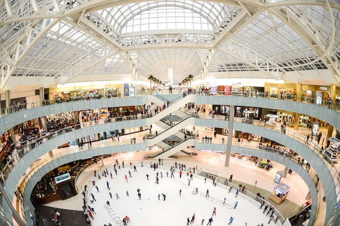 Dallas Best of Shopping Malls in the Luxury Private Limousine - Key points to know before you book