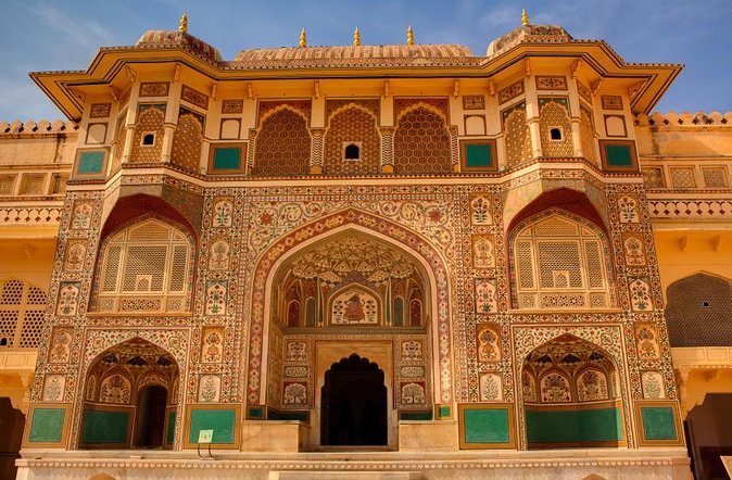 Day Tour Of Jaipur With Driver & Car - Why Amber Fort is the right centerpiece