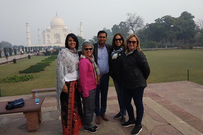 Day Tour Taj Mahal & Agra Fort by Private Car From Delhi - Is $196 per person good value?