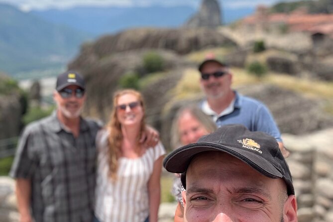 Day Trip to Meteora from Athens with A Private Driver - Leaving Athens at 8:00 in a Private Car