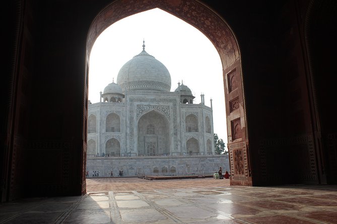Day Trip to Taj Mahal from Delhi by Private Car - Seeing Agra Fort after the Taj Mahal