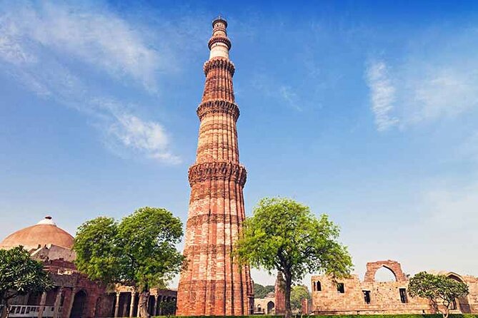 Delhi: Old and New Delhi Guided Private Tour - Raj Ghat and the pause after Old Delhi