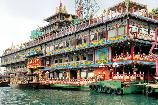 Deluxe Hong Kong City Tour using Mercedes-Benz V-Class Car+ Guide - Watching the 8 PM Symphony of Lights