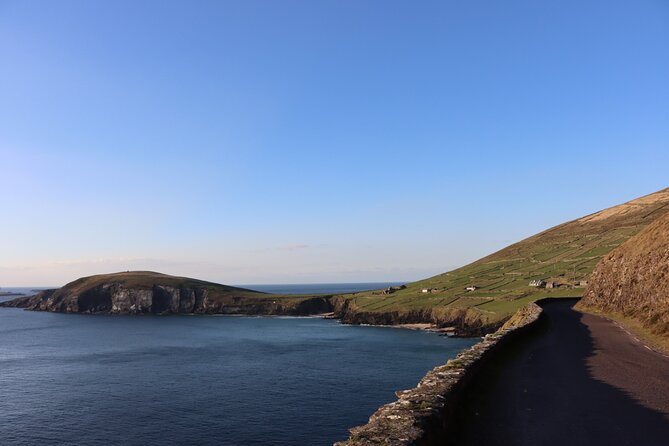 Dingle: Hour Slea Head Drive Tour 4hr - Personal Chauffeur Guide - Fahan Beehive Huts Add Ancient Stonework and a Baby Lamb