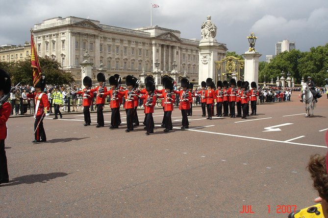Discover London with your Executive Minivan Hire with Driver - Is $750.81 good value?