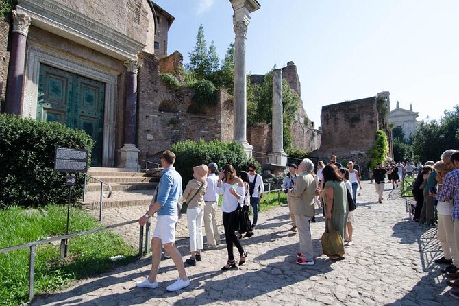 Discover Rome in a Day – Private Driver Tour - Piazza Navona, gelato, and a useful final stop