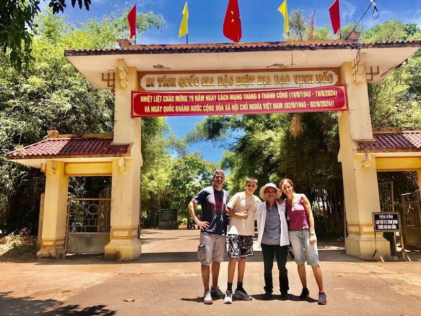 DMZ Half-Day Tour from Hue: Vinh Moc Tunnels - The Ben Hai River in 15 minutes