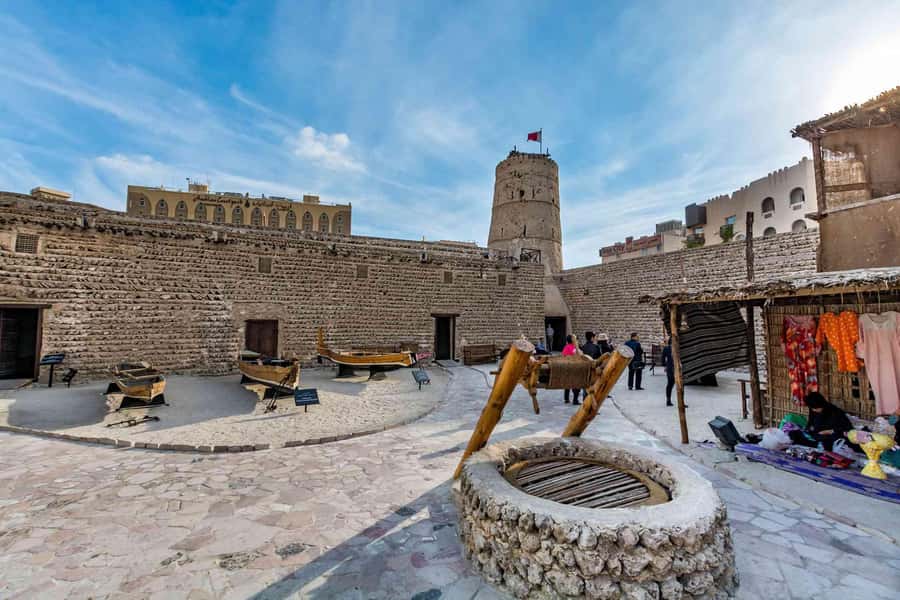 Dubai: City Tour with Professional Guide in Luxury Car - Dubai Marina and the newer city