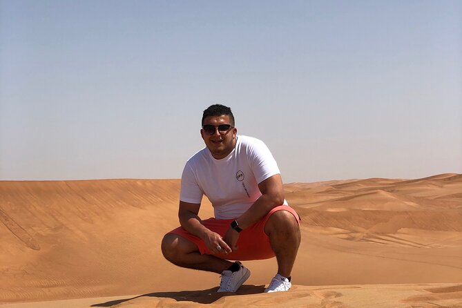 Dubai Evening Desert Safari - Private car - Guide service and the private-car advantage
