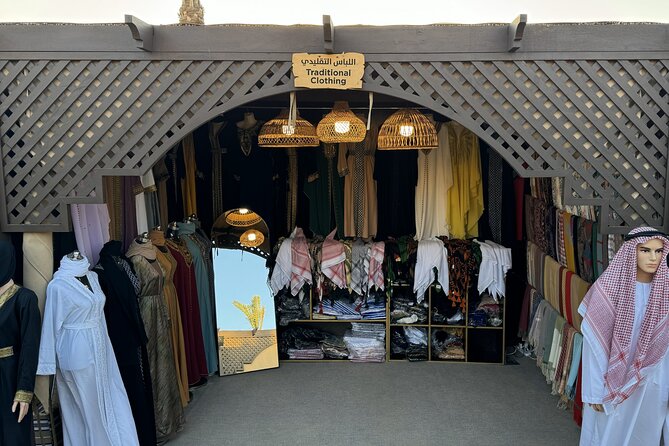 Dubai Premium Desert Safari with Dinner & Shows (Private Car) - Who should book this safari