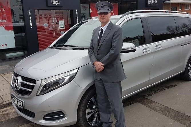 Edinburgh Airport to Glasgow City Chauffeured Hire Driver - Price and who gets the best value