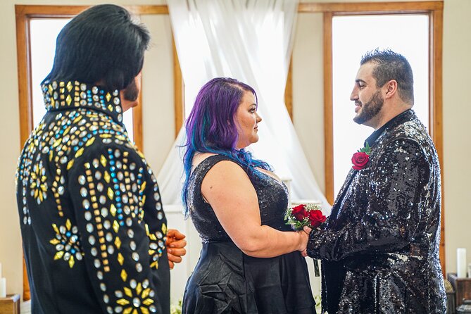 Elvis Wedding at The Little Vegas Chapel including Limousine Transportation - Meeting Elvis at the altar