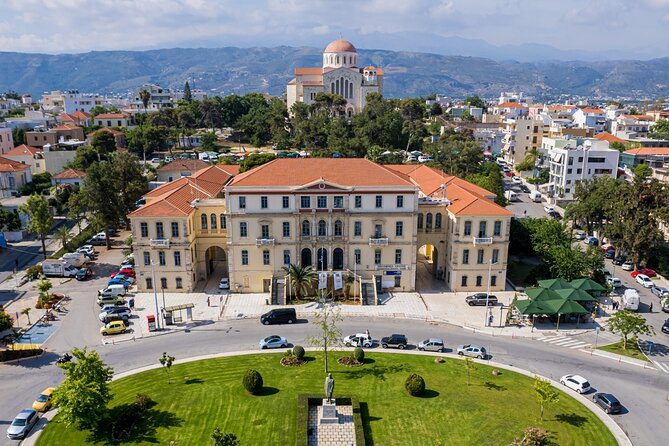Exclusive Private Car Tour through Chania's Highlights - Venizelos Graves and the view over Chania