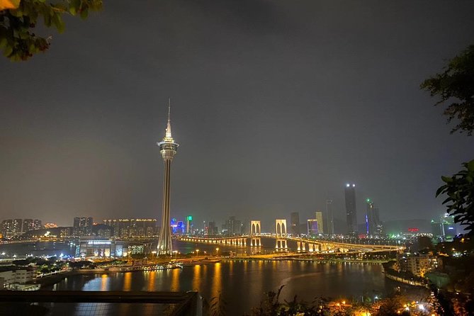 Exclusive Transfer Private Car Service from Hong Kong to Macau" - The Macau vehicle and final drop-off