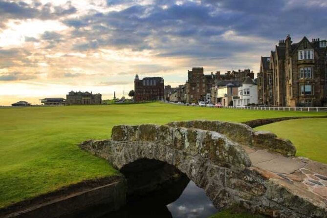 Executive transfer from Edinburgh to St Andrews. - Arriving in the home of the Old Course