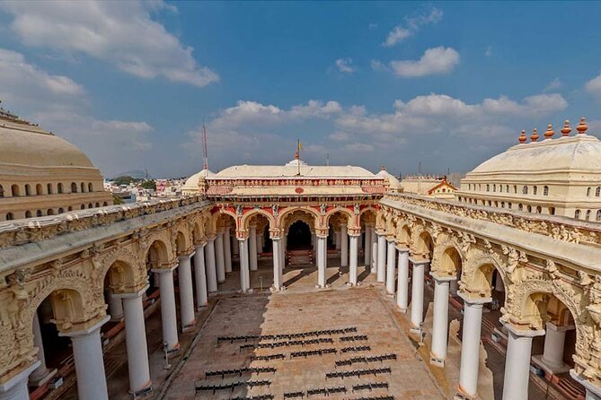 Explore Madurai's Rich Culture: Private Car & Guided Tour - Two hours inside Meenakshi Amman Temple
