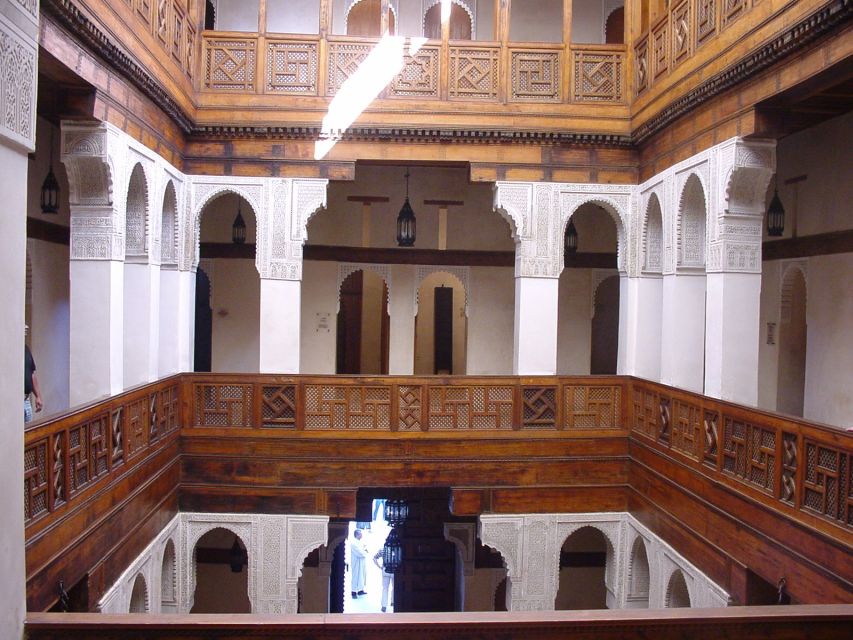 Fes: Guided Sightseeing Tour with Luxury Car - Nejjarine Museum and the craft tradition