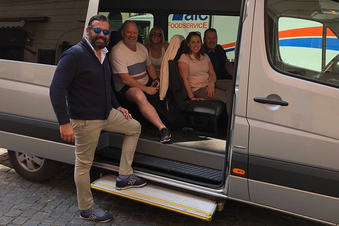 Fiumicino Airport private transfers with luxury Mercedes van - Who should book this transfer?