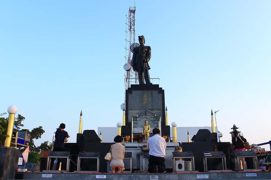 From Bangkok: Pattaya City Day Trip with Private Driver - Khao Phra Tam Nak and the Pattaya Bay panorama