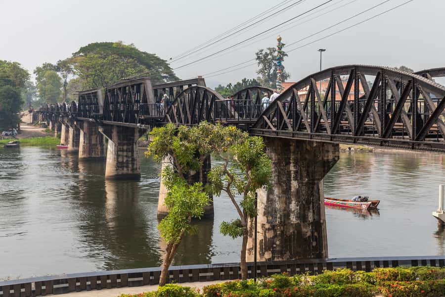 From Bangkok: Private Car Hire to Kanchanaburi Province - What the private car changes