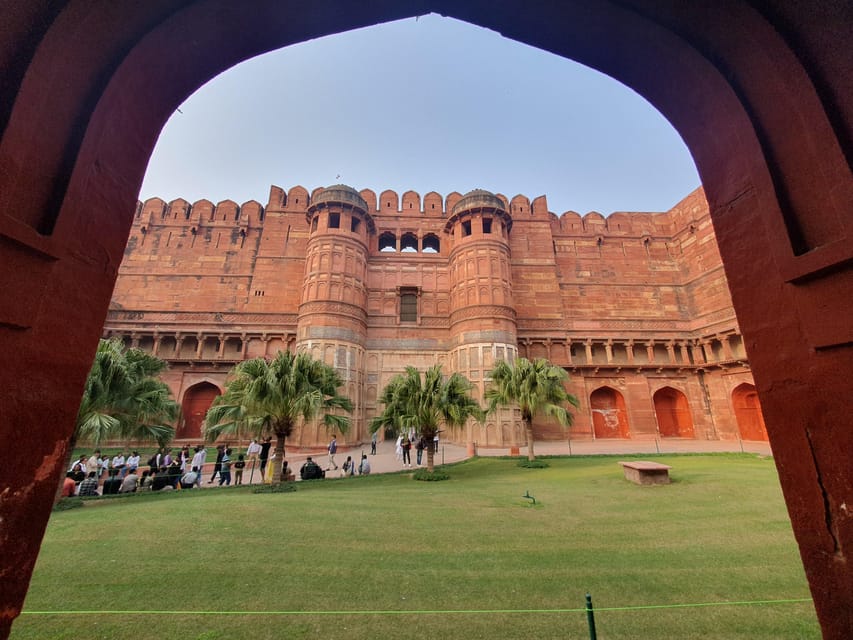 From Delhi: Deluxe Taj Mahal and Agra tour with Luxury Cars - Is $73 good value?
