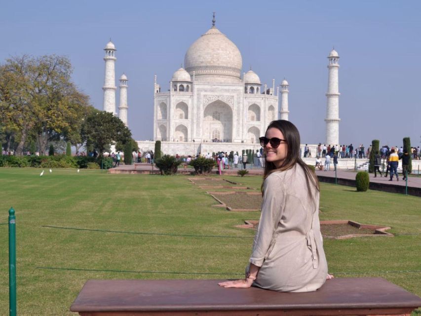 From Delhi: Taj Mahal Luxury Day Tour By Superfast Train - The Baby Taj and its fine marble work