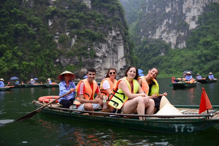 From Hanoi: 1-Day Private Car to Incense Village & Ninh Binh - Comfort, timing, and practical limits