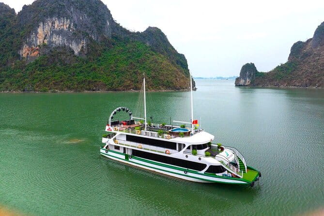 From Hanoi: Best Halong 5-Star Day Cruise, Buffet Lunch,Limousine - Key points to know before booking