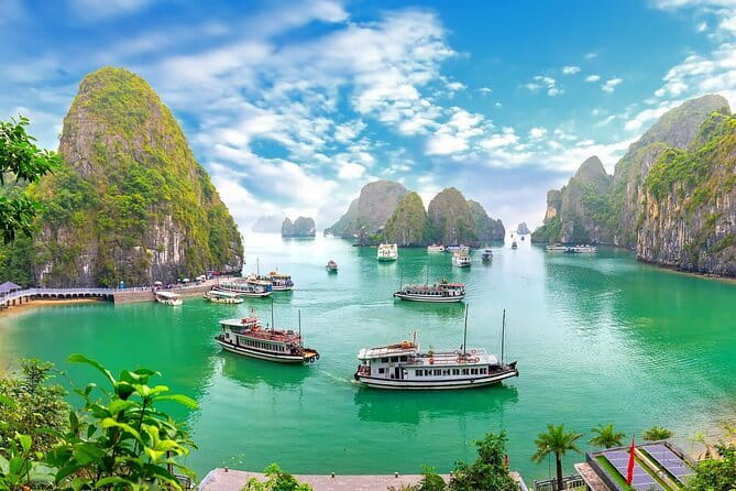 From Hanoi- Halong Bay 1 Day Save Cost With Limousine Bus Option - Kayaking or a bamboo boat through the lagoons