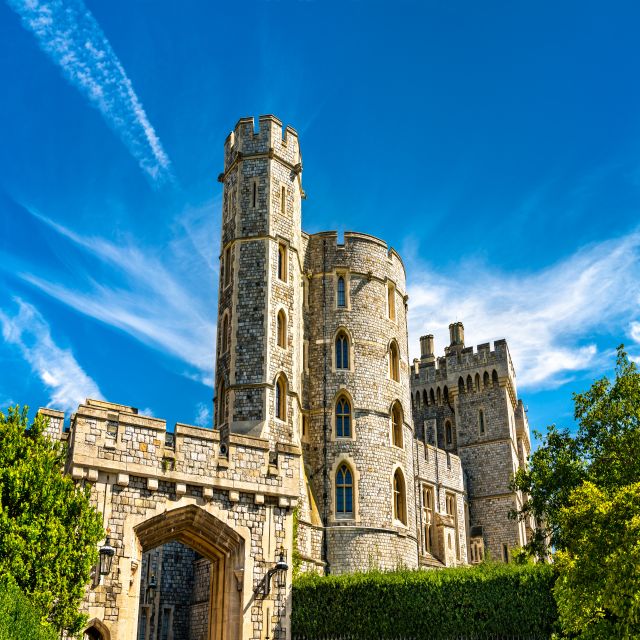 From London: Stonehenge, Bath and Windsor Private Car Tour - Practical details that affect the day