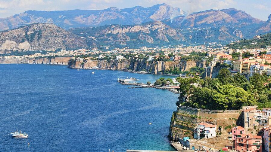 From Naples: Amalfi Coast Day Trip with Driver - Ravello is the quietest and most elevated stop