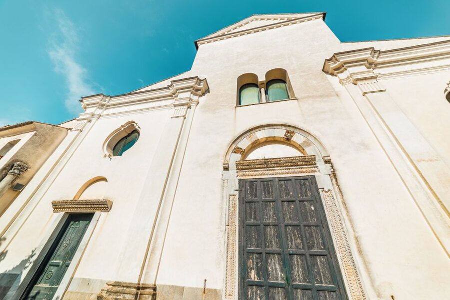 From Naples: Amalfi Coast Day Trip with Driver - What the driver adds, and what the driver does not