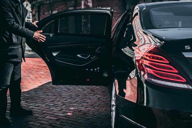 Full-Day Executive Chauffeur Service in Amsterdam - Who will get the most from this service